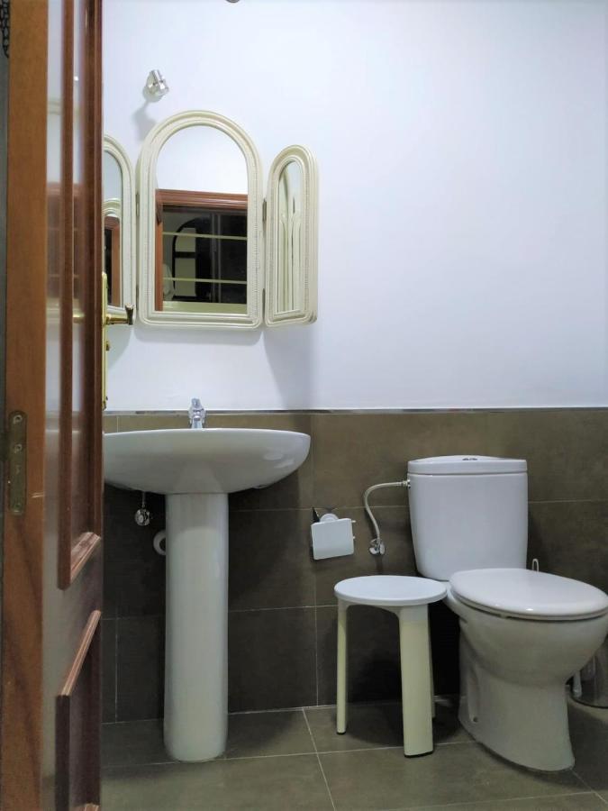 Estudio Plaza De La Encarnacion Siviglia Esterno foto